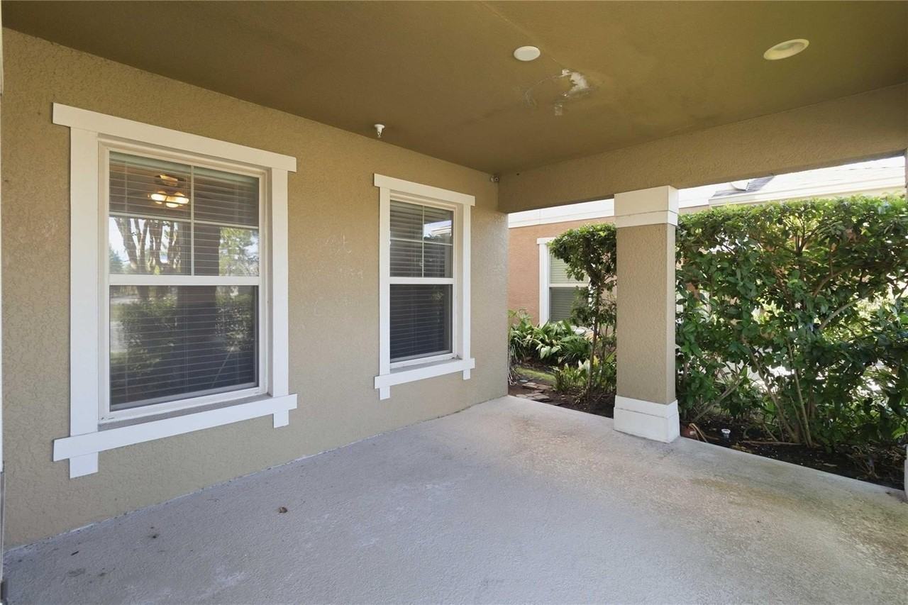 10546 Green Ivy Ln - Photo 5 of 50