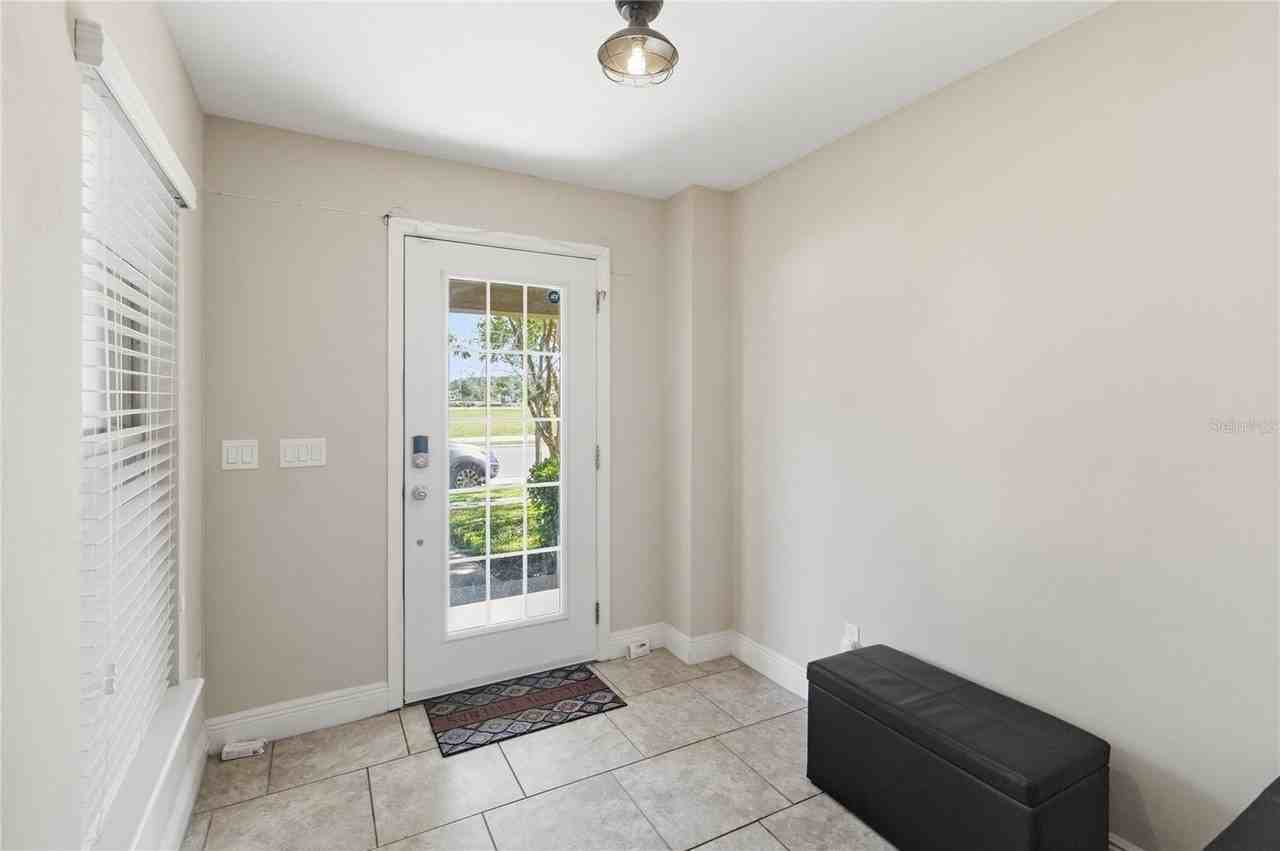 10546 Green Ivy Ln - Photo 7 of 50