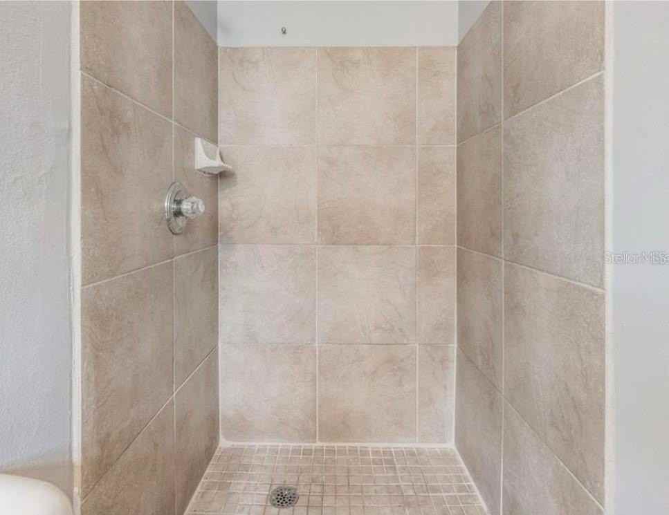 7807 Garrison St - Photo 4 of 30