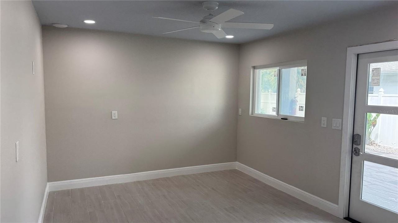 7209 Coquina Way - Photo 6 of 21