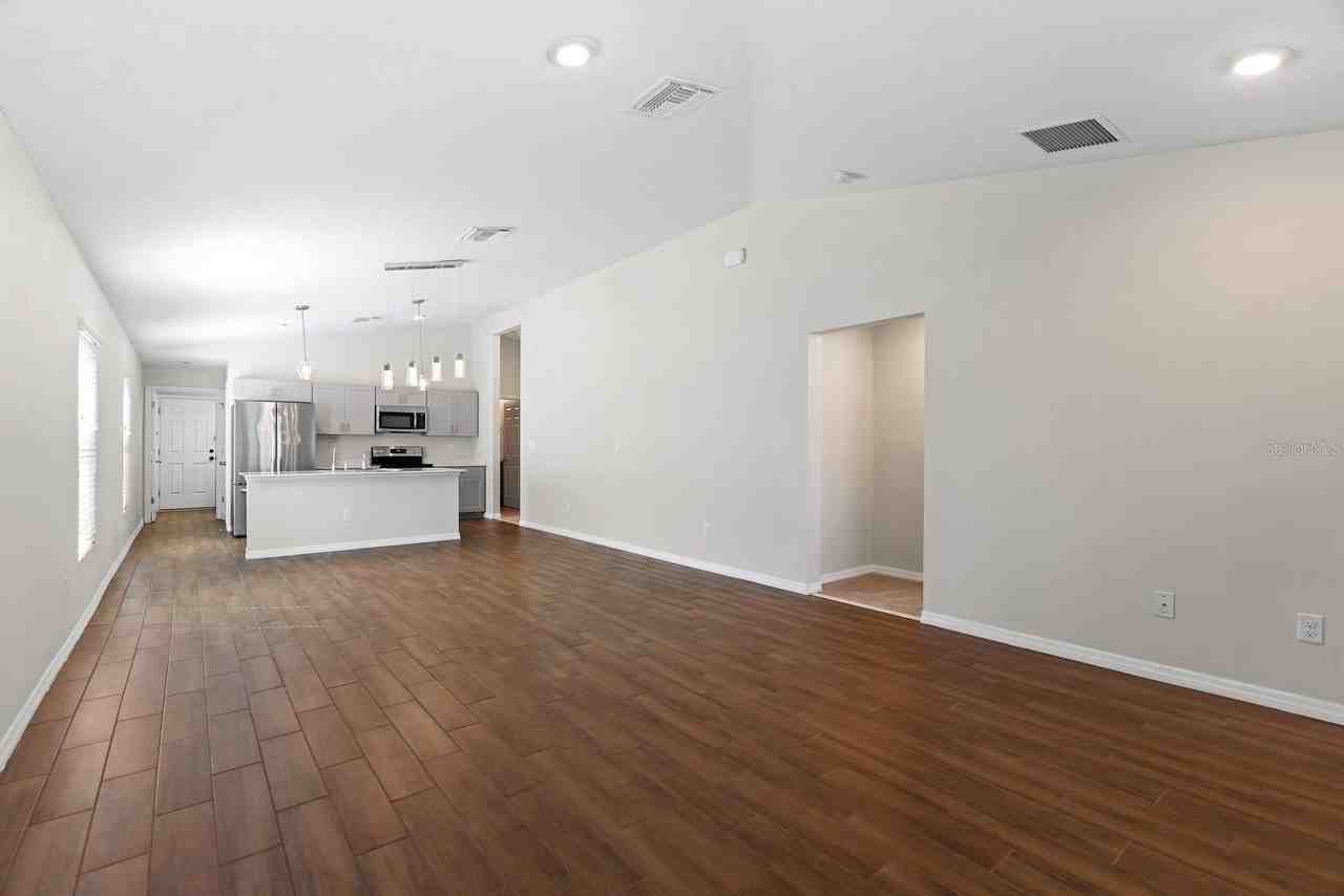 12405 Streambed Dr - Photo 2 of 26