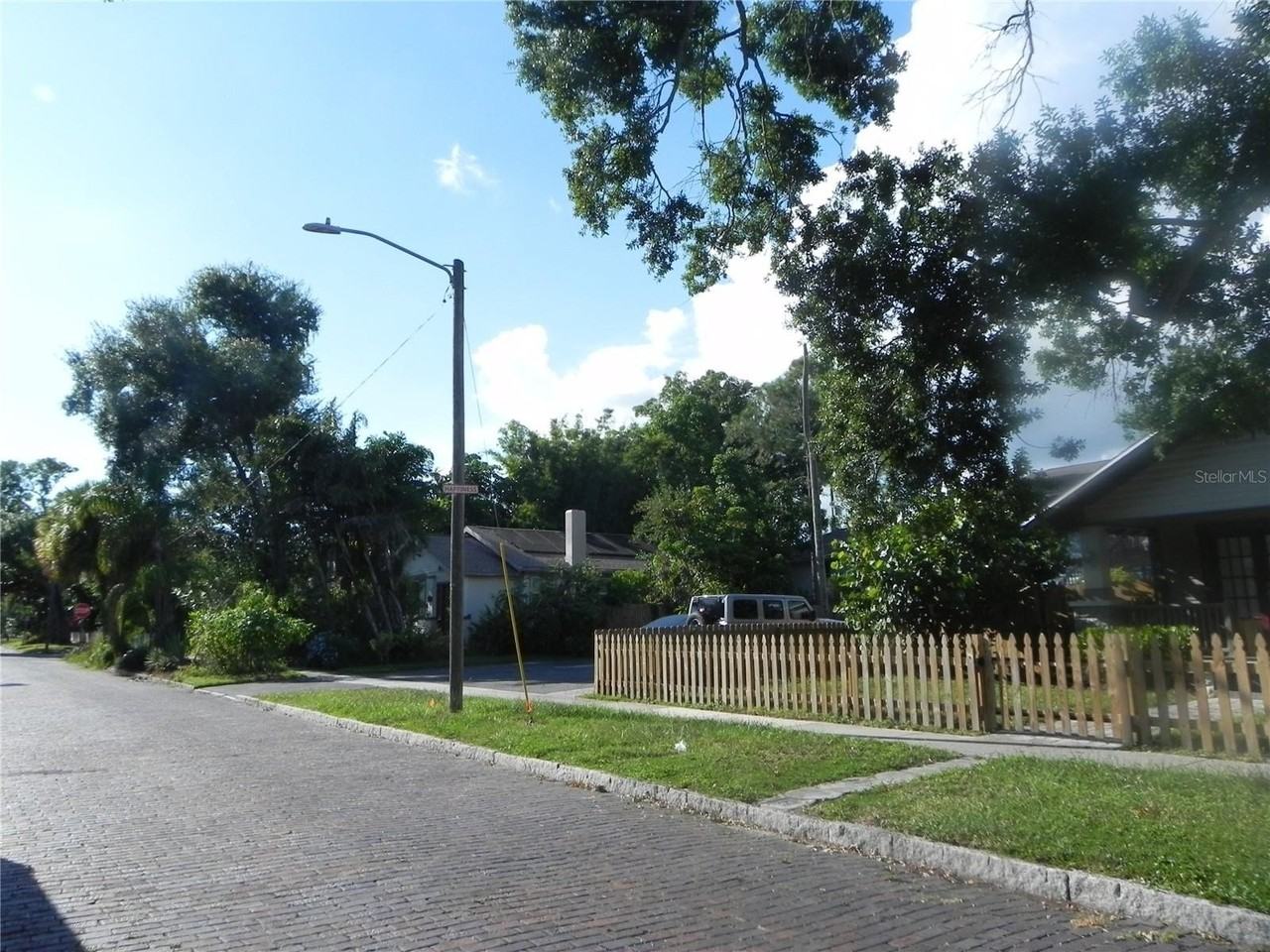 2426 2nd Ave N - Photo 4 of 4
