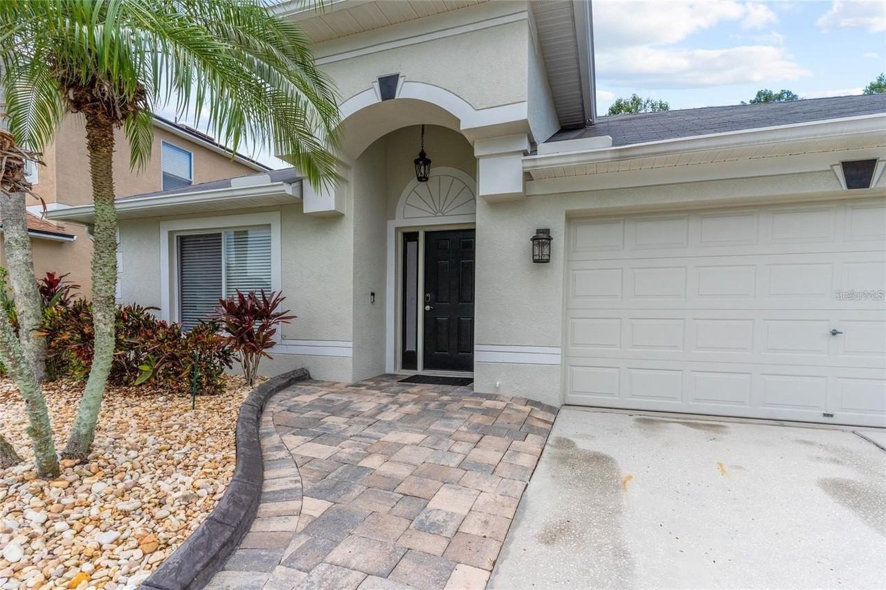 25354 Geddy Dr - Photo 3 of 39