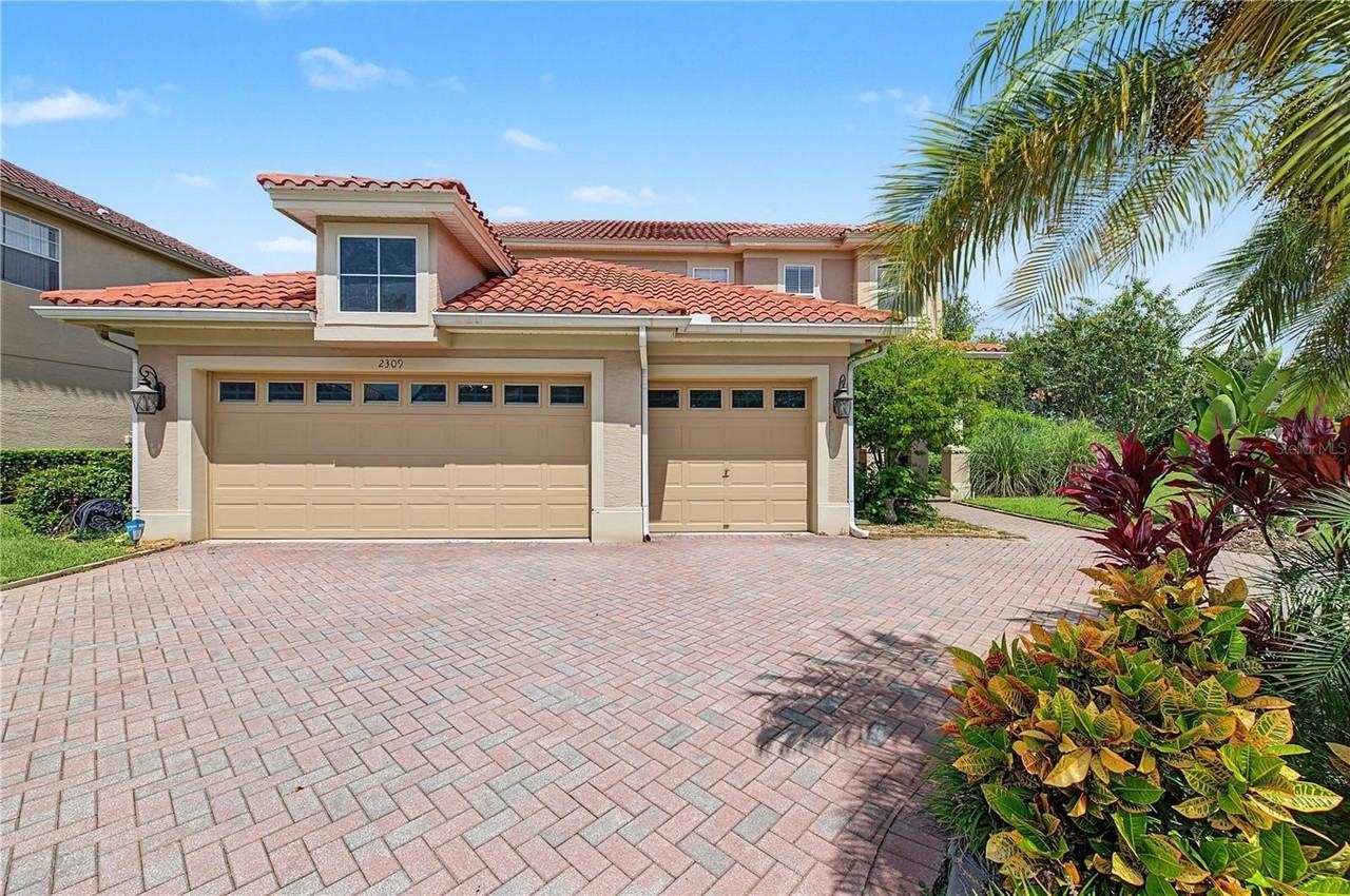 2309 Messenger Cir - Photo 2 of 44