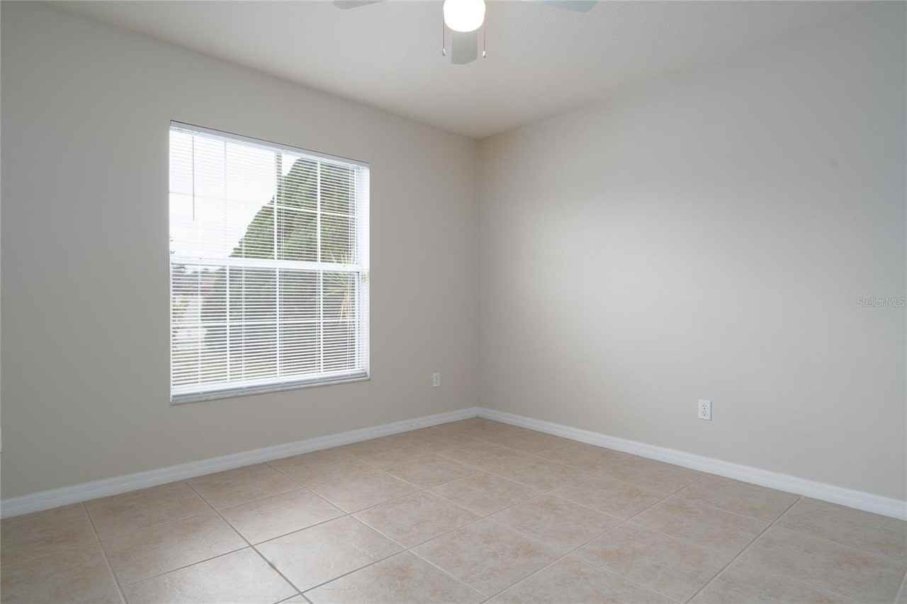 1510 Falmouth Ave - Photo 7 of 21
