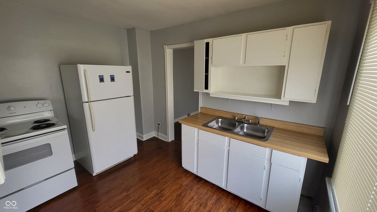 2338 Calhoun St - Photo 6 of 15