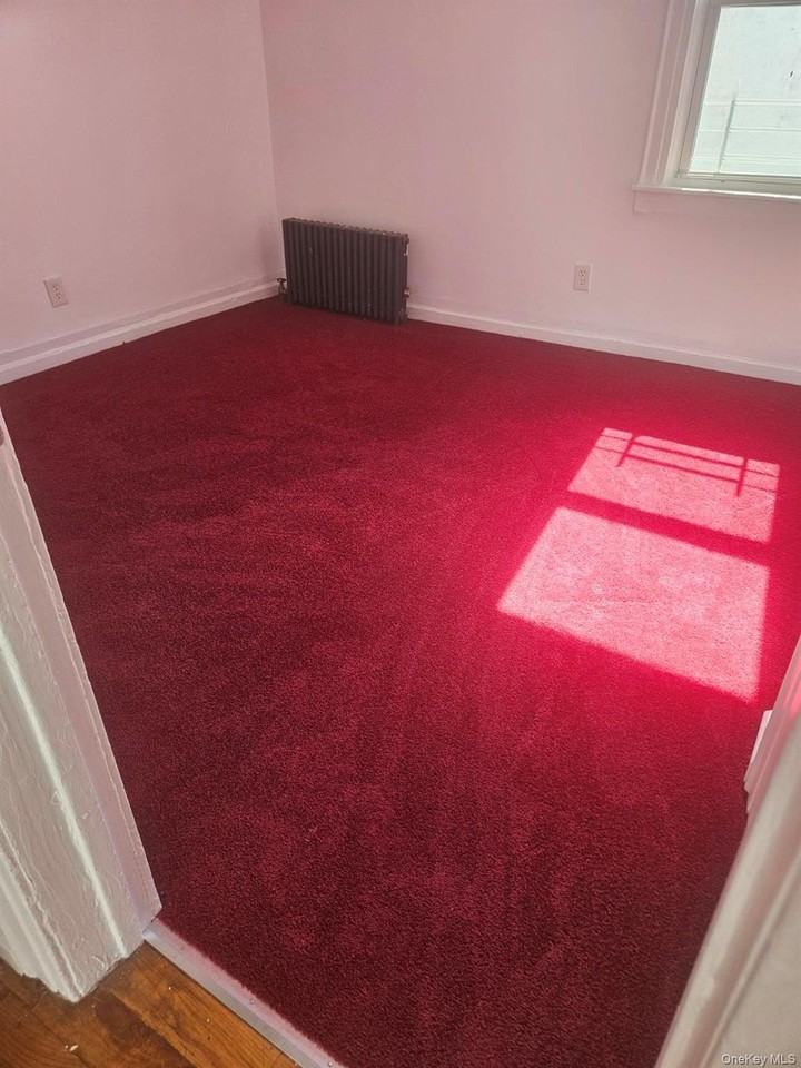 22823 Mentone Ave - Photo 6 of 8