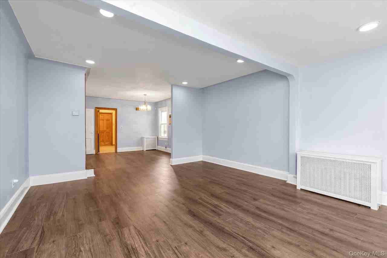 7139 Nansen St - Photo 5 of 20