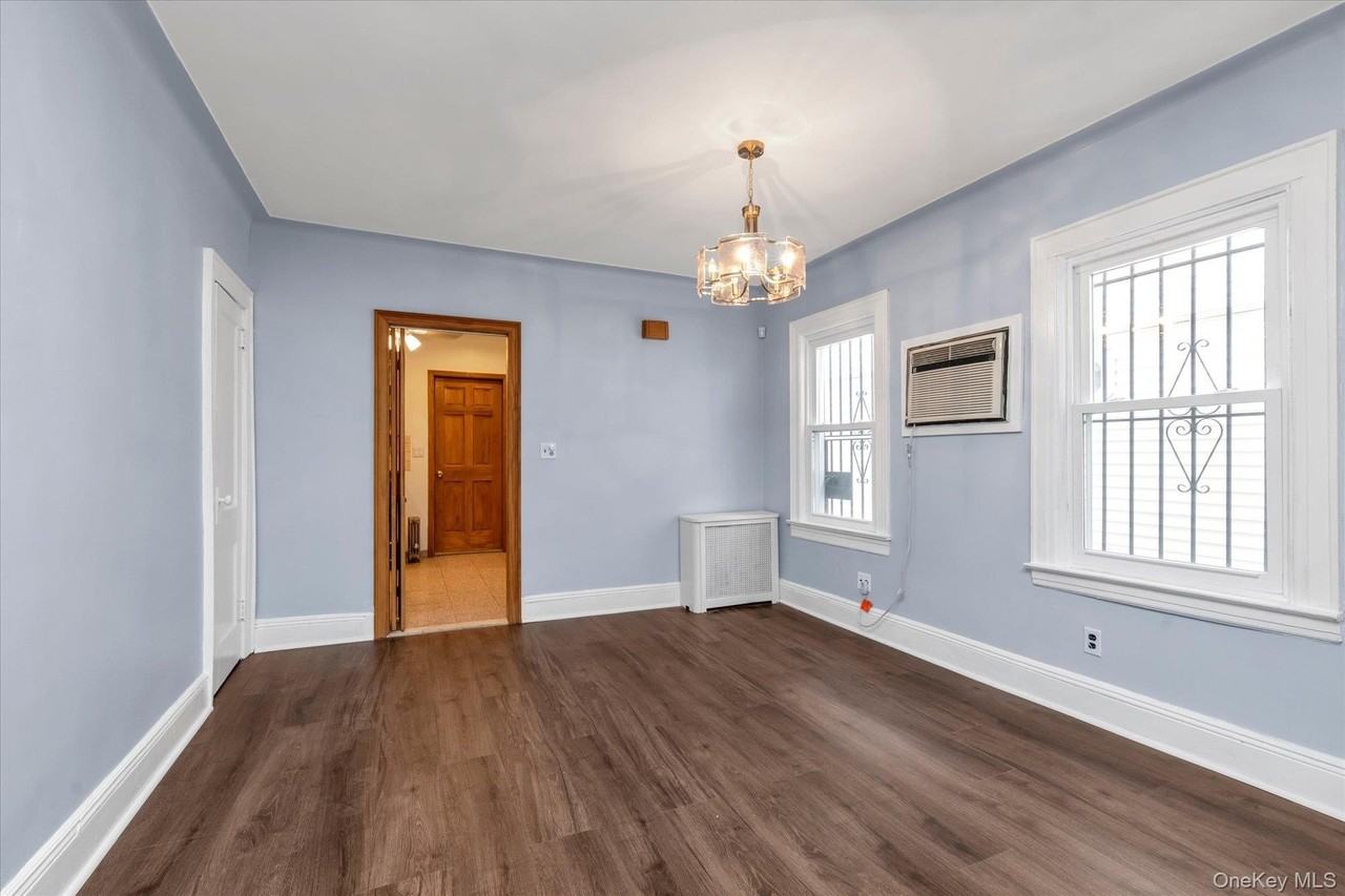 7139 Nansen St - Photo 7 of 20