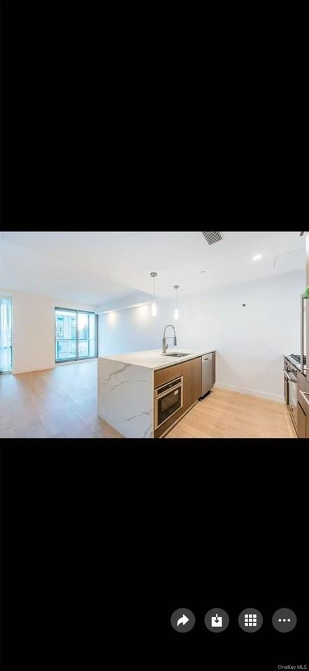 3366 33-66 Farrington Street - Photo 3 of 7