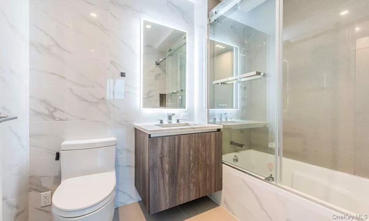 3366 33-66 Farrington Street - Photo 7 of 7
