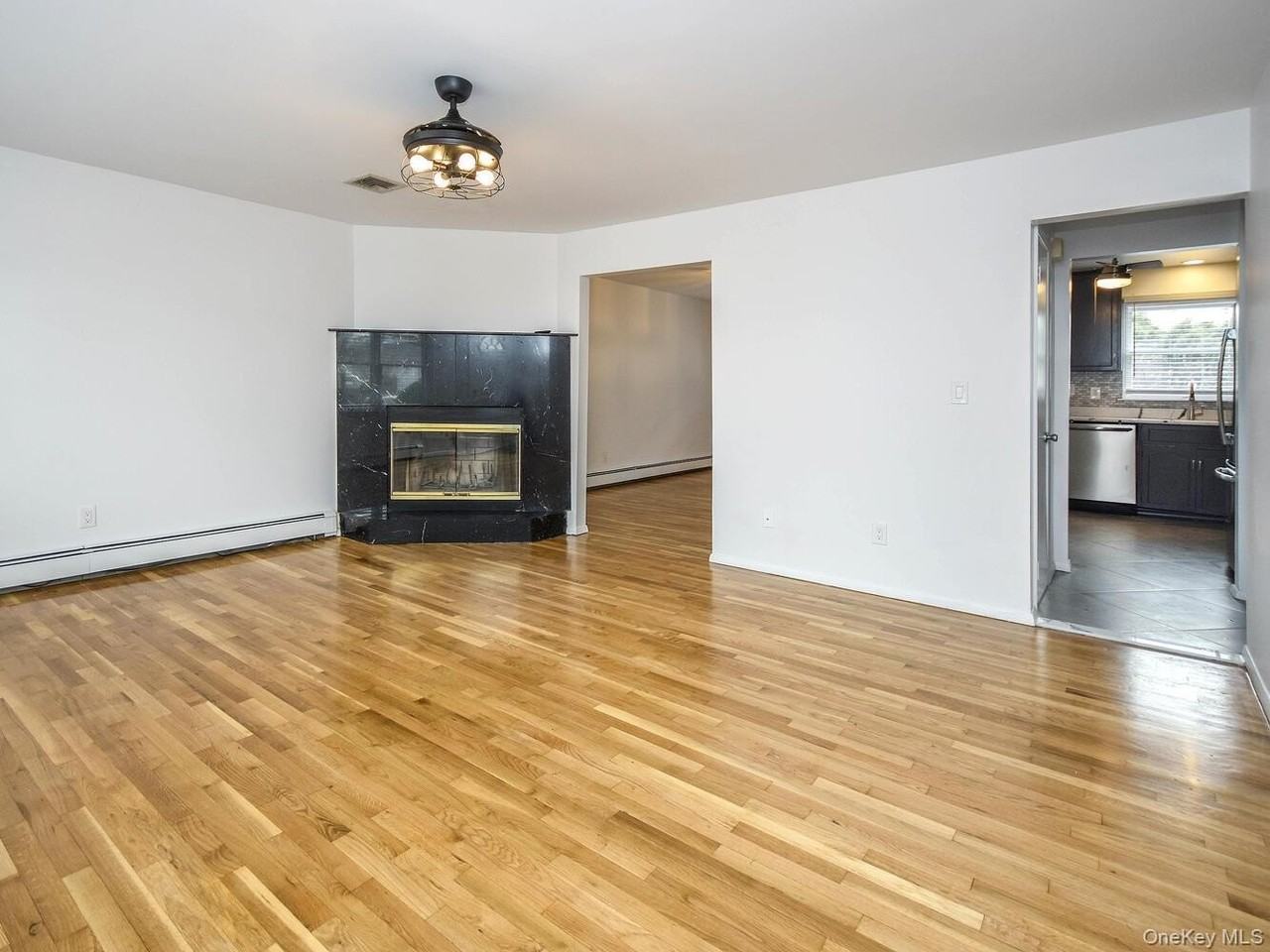 2 Pequot Ave #A - Photo 3 of 24