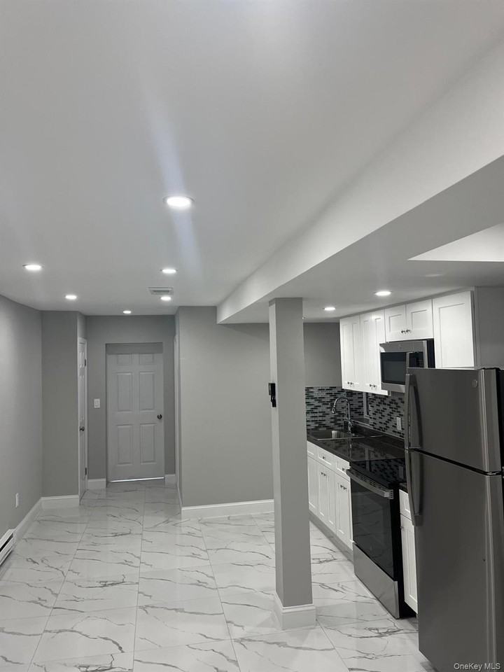 2213 Belmont Ave #1B - Photo 2 of 4