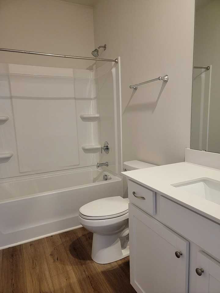 44 Fernhill Ln #1 - Photo 5 of 33