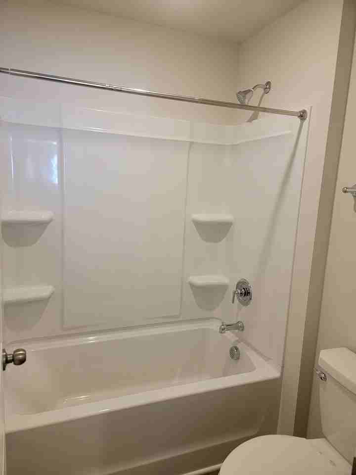 44 Fernhill Ln #1 - Photo 6 of 33