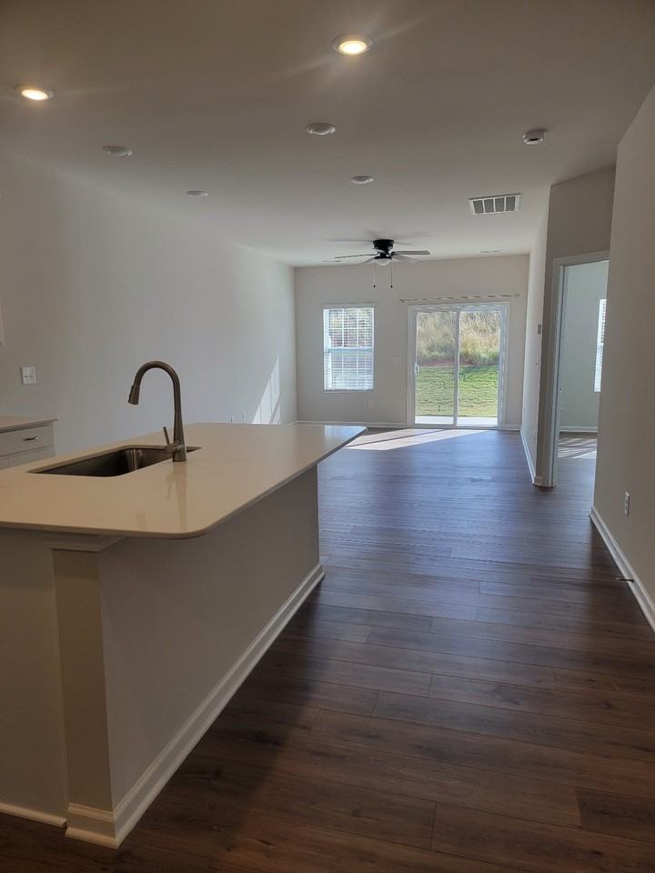 44 Fernhill Ln #1 - Photo 7 of 33