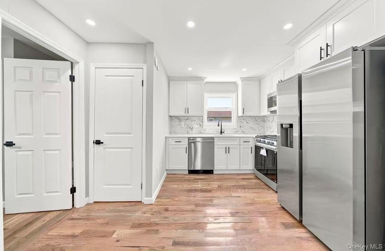 13714 Bedell St - Photo 6 of 8
