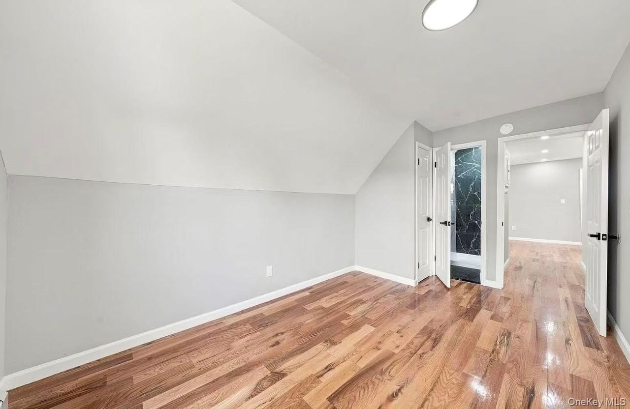 13714 Bedell St - Photo 7 of 8