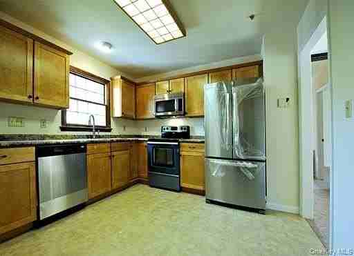 5651 Searsville Rd - Photo 4 of 28