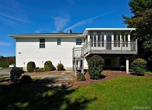 5651 Searsville Rd - Photo 7 of 28