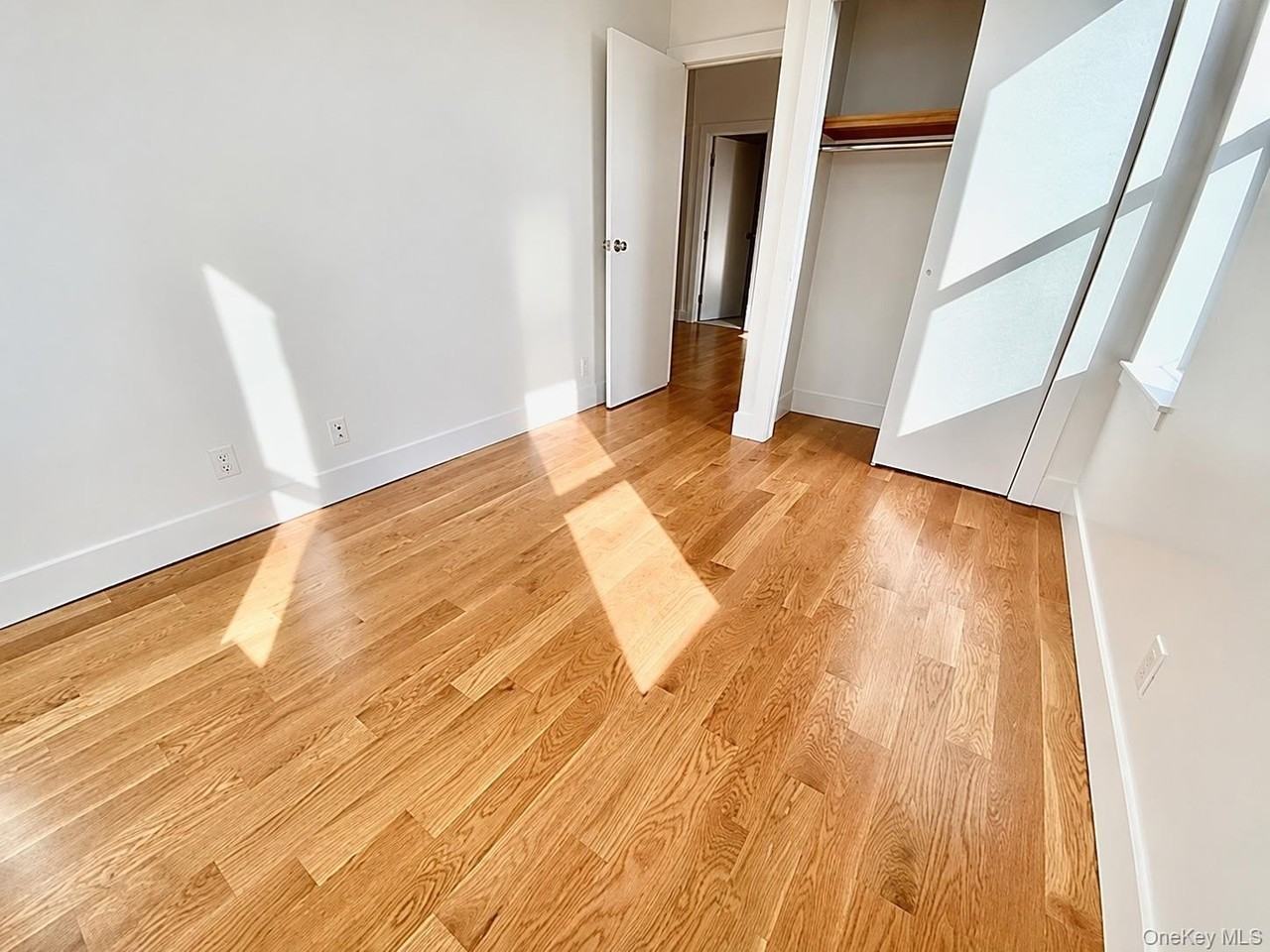 2856 47th St #3F - Photo 5 of 11
