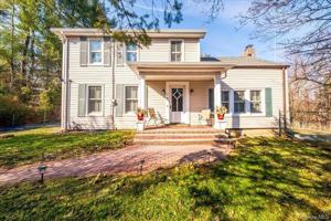 featured image of 98 Pomona Rd