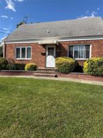 featured image of 15 5th Ave