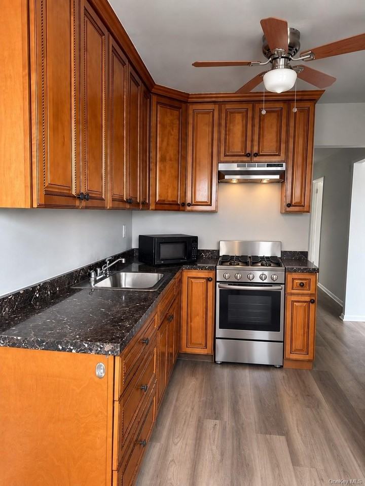 4329 215th St #2F - Photo 3 of 11