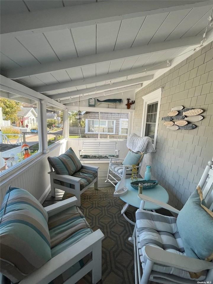 647 Ocean Breeze - Photo 4 of 16