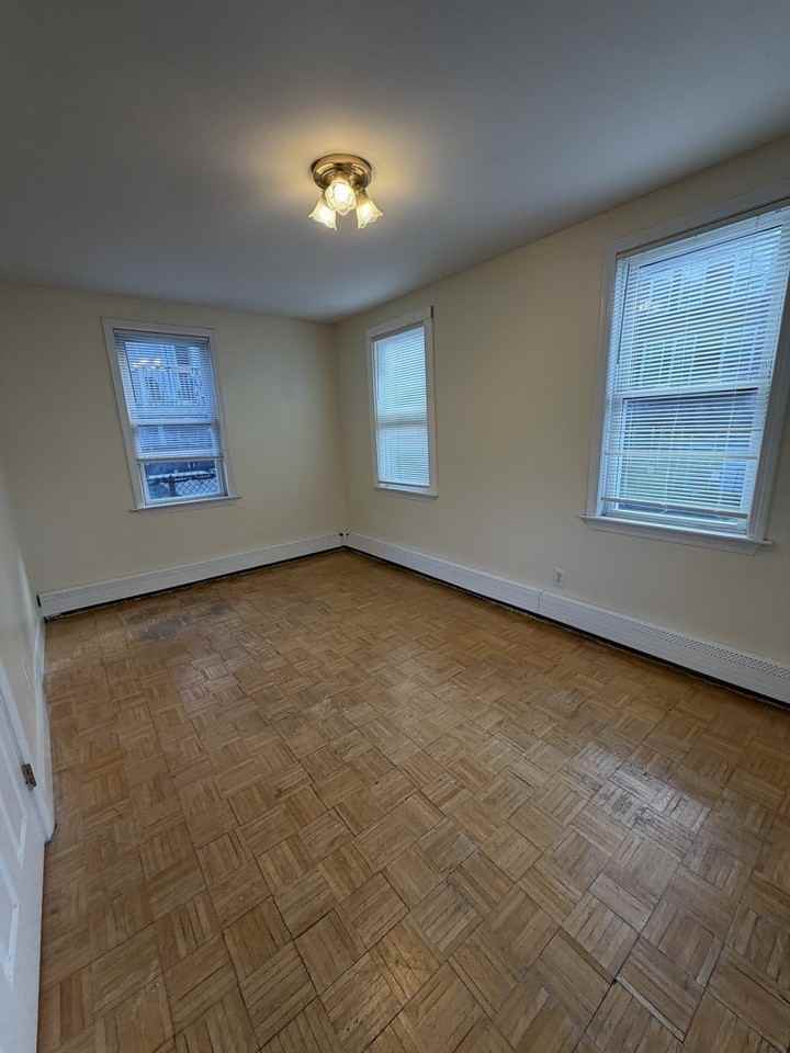 68 Gore St #2 - Photo 5 of 12