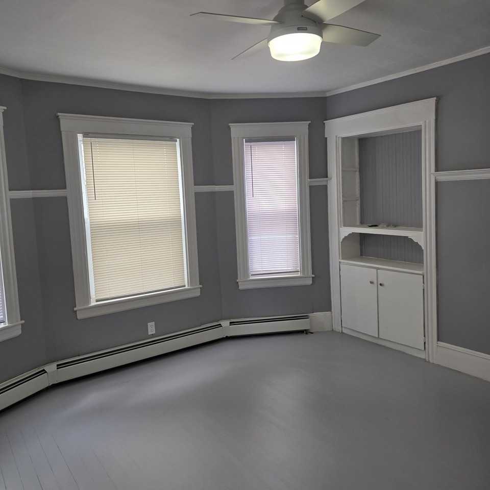 296 Howard St #1 - Photo 6 of 10