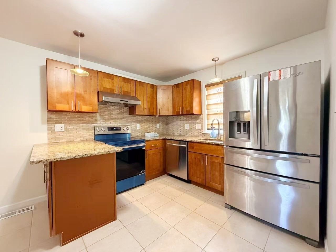 55 Murdock Ave #55 - Photo 2 of 18
