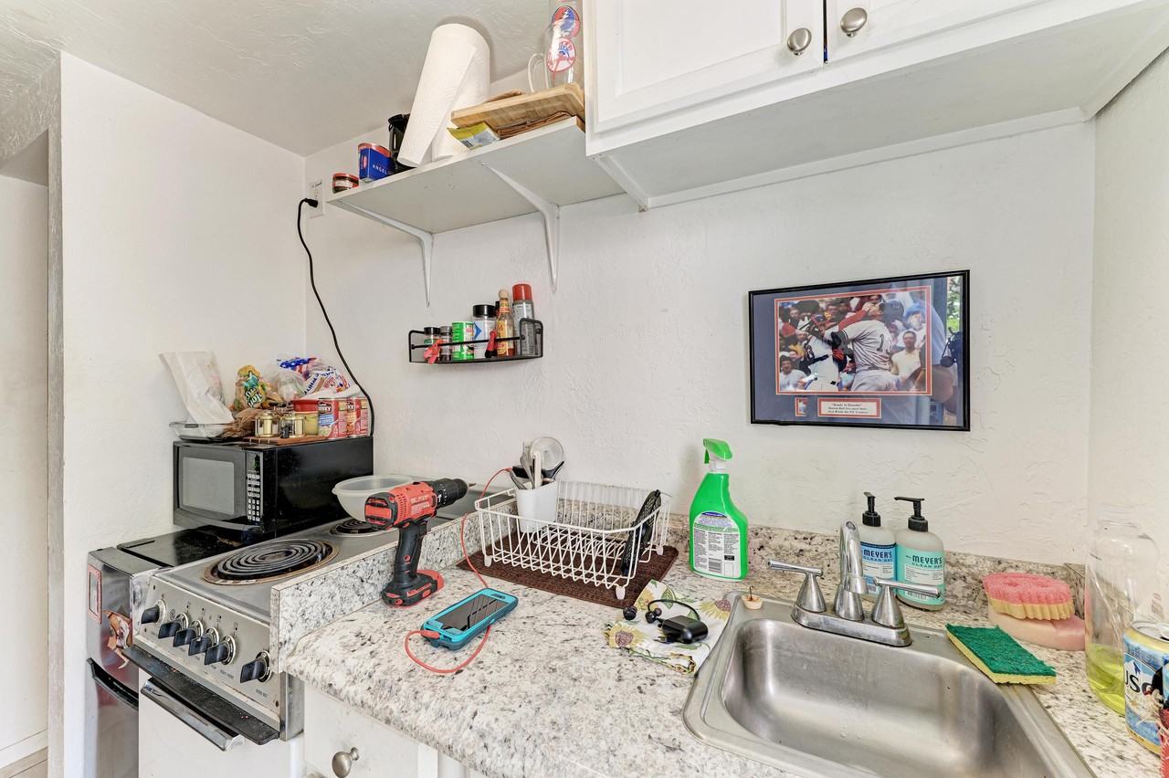 432 Adelia Ave #432C - Photo 2 of 6