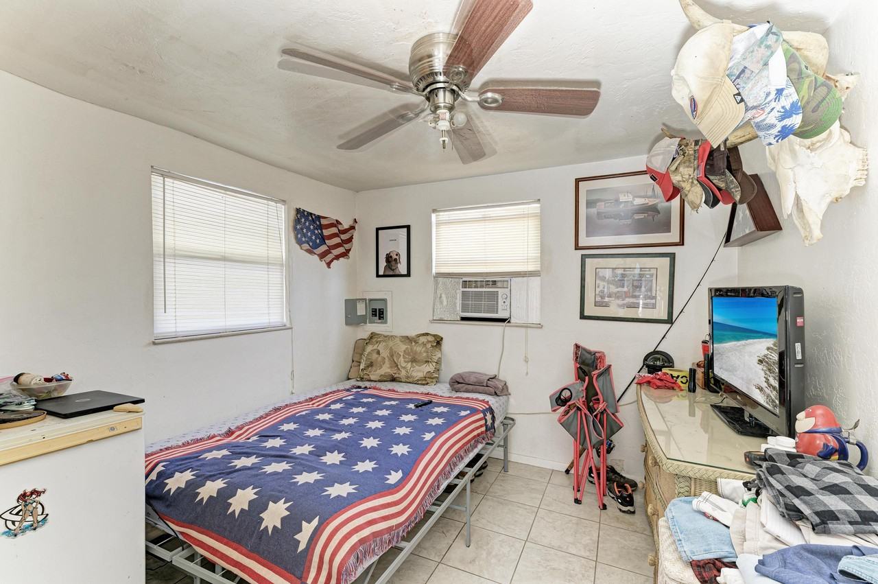 432 Adelia Ave #432C - Photo 3 of 6