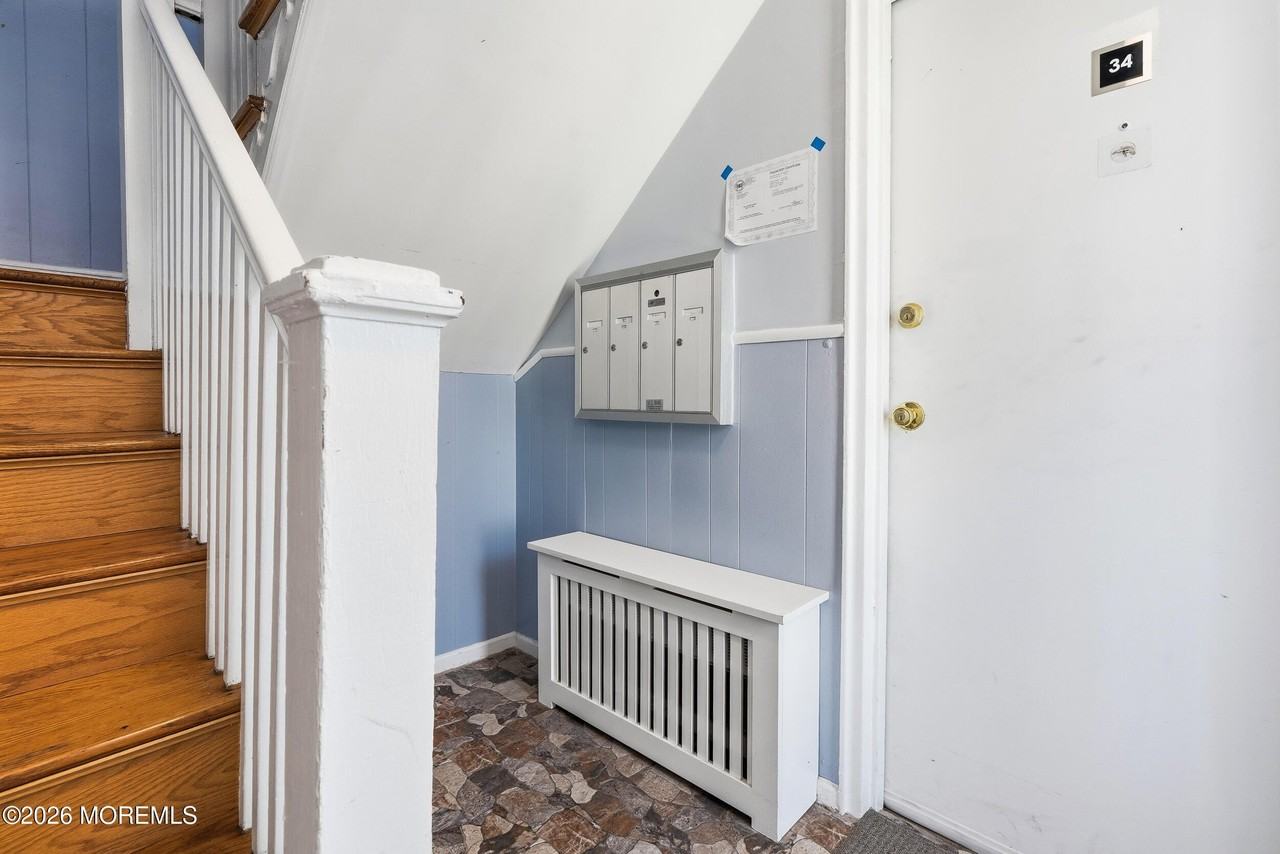 304 Deal Lake Dr #32 - Photo 4 of 16