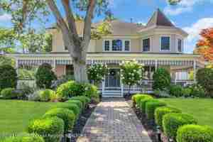 featured image of 2107 3rd Ave