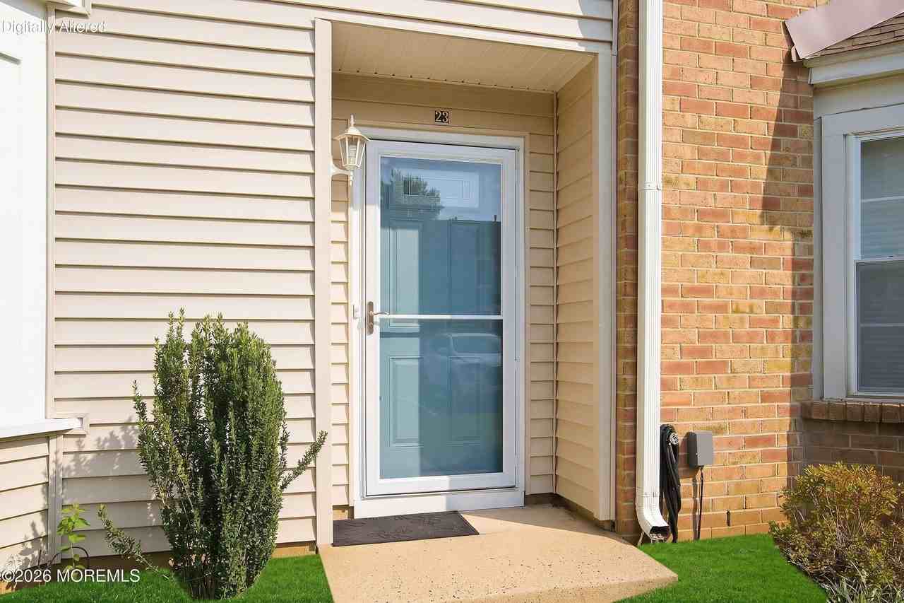 23 Cloister Ct - Photo 2 of 20