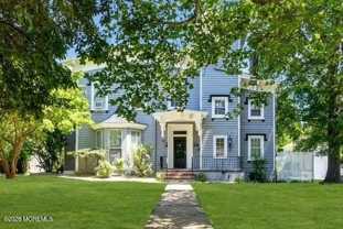 27 Spring St #A - Photo 1 of 1