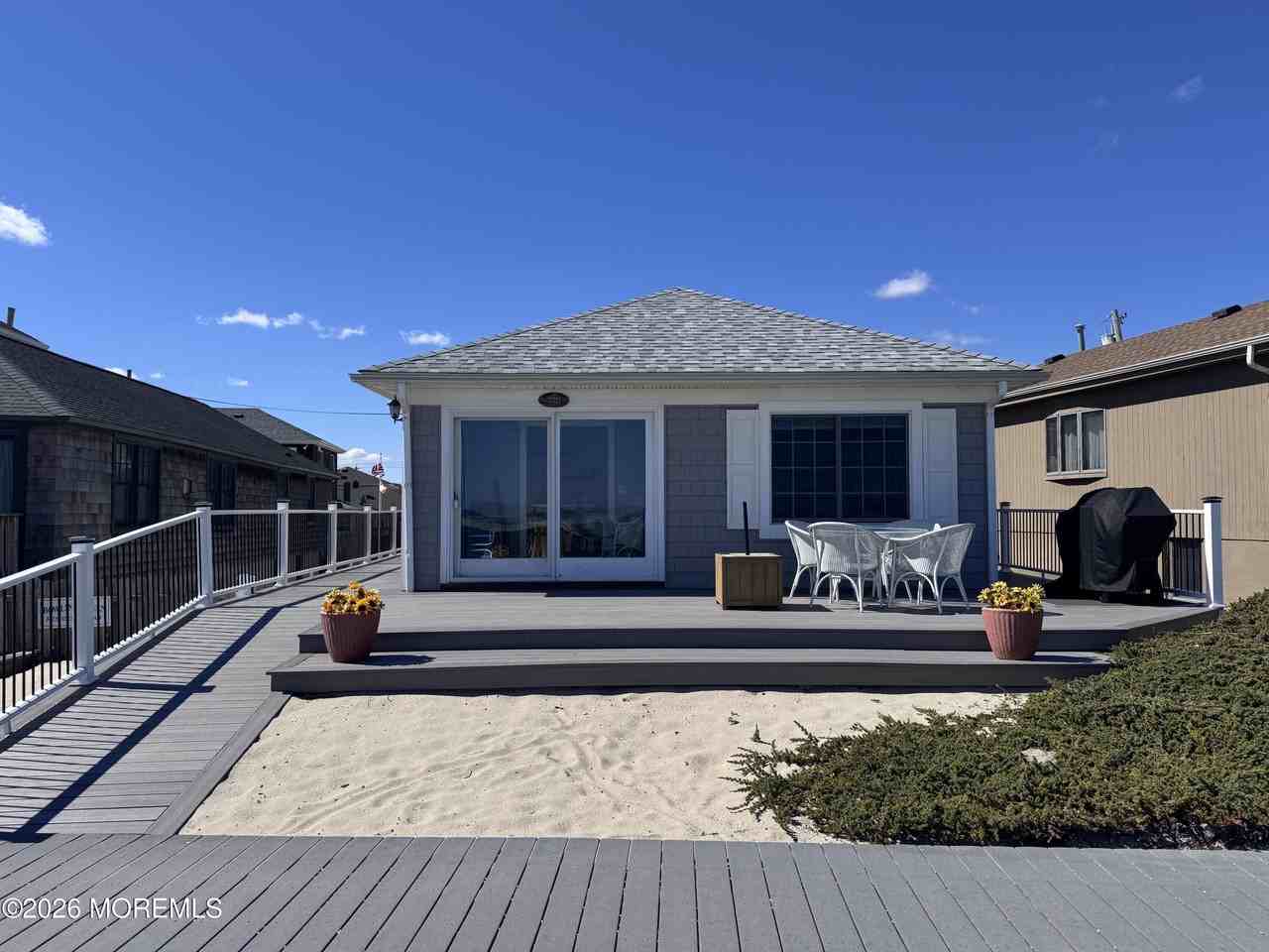 115 Boardwalk - Photo 3 of 23