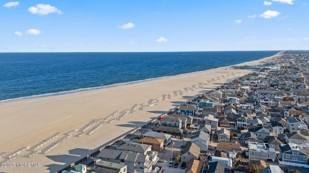 115 Boardwalk - Photo 7 of 23