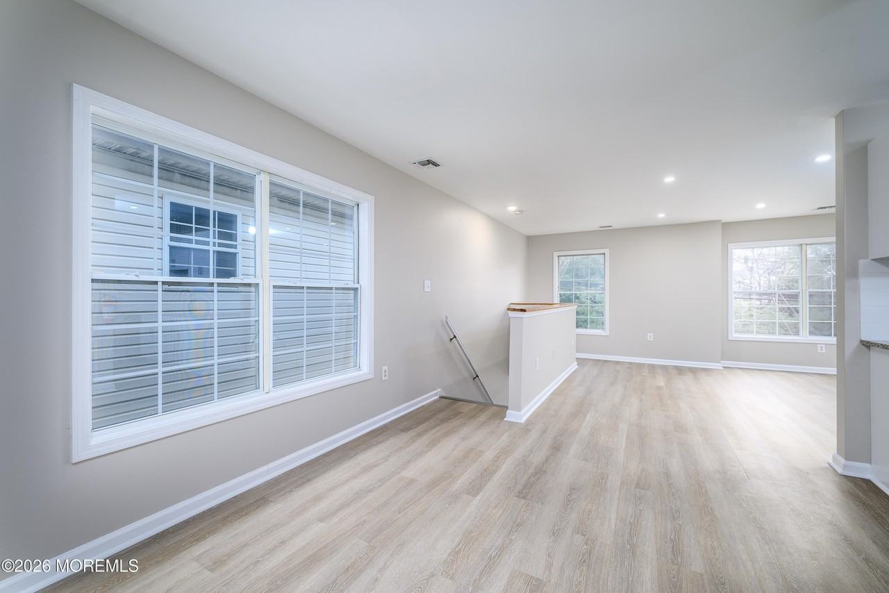 114 Watson Ave #2 - Photo 4 of 26