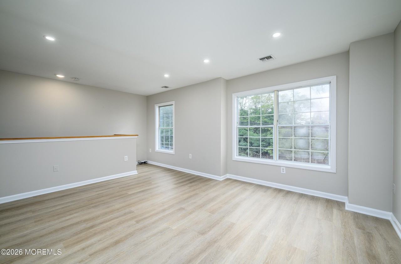 114 Watson Ave #2 - Photo 7 of 26