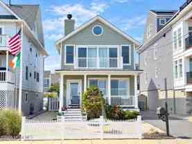 576 Ocean Ave - Photo 1 of 1