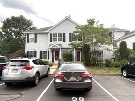 featured image of 757 Banyan Ct