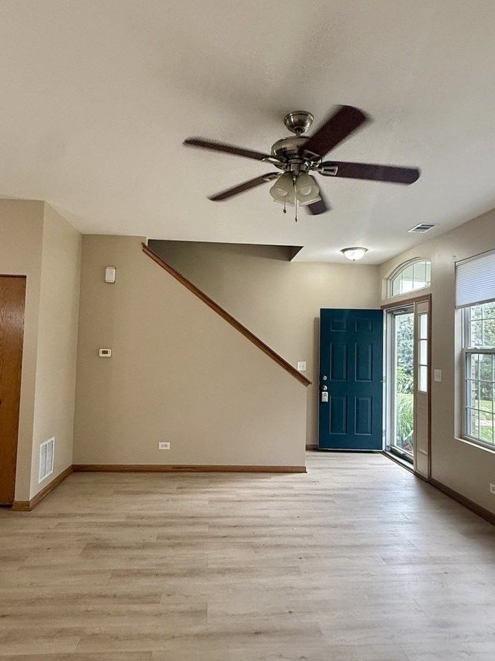 273 Springbrook Trl S #273 - Photo 5 of 21