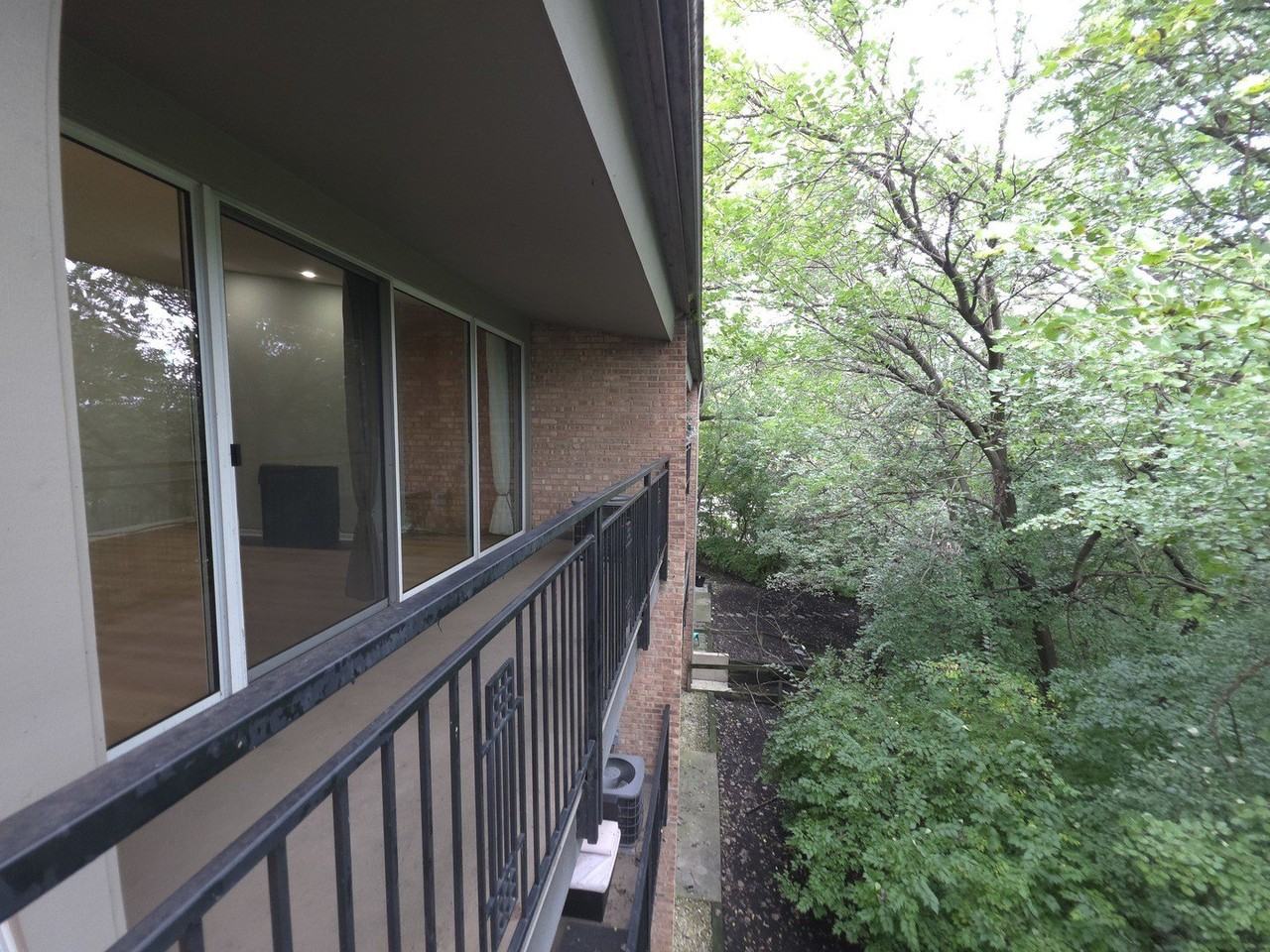 6008 Forest View Rd #3C - Photo 6 of 9