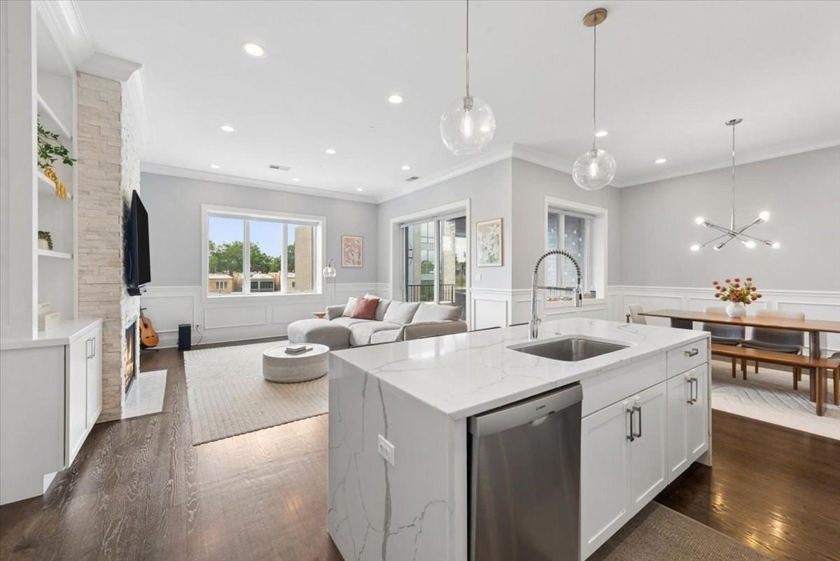 4802 N Bell Ave #301 - Photo 7 of 25