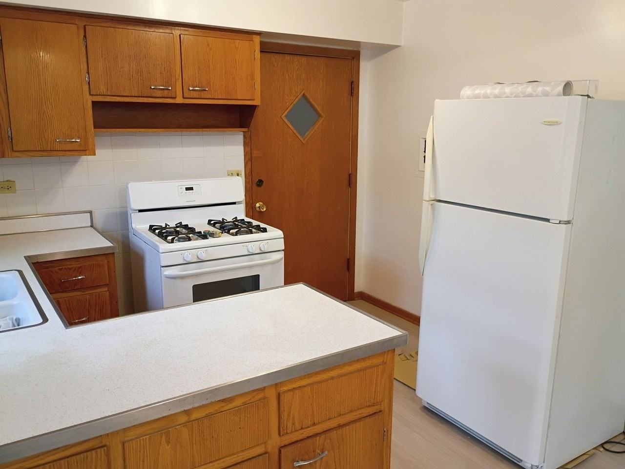 8902 N Wisner St #2W - Photo 2 of 17