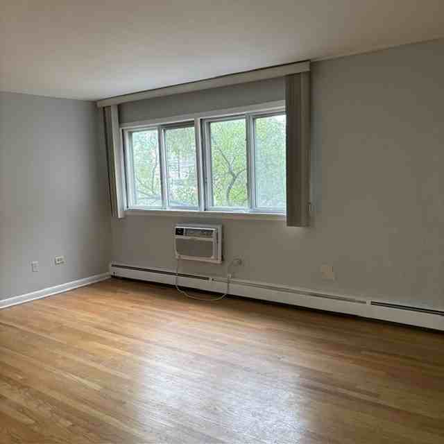 8500 Skokie Blvd #2C - Photo 5 of 16