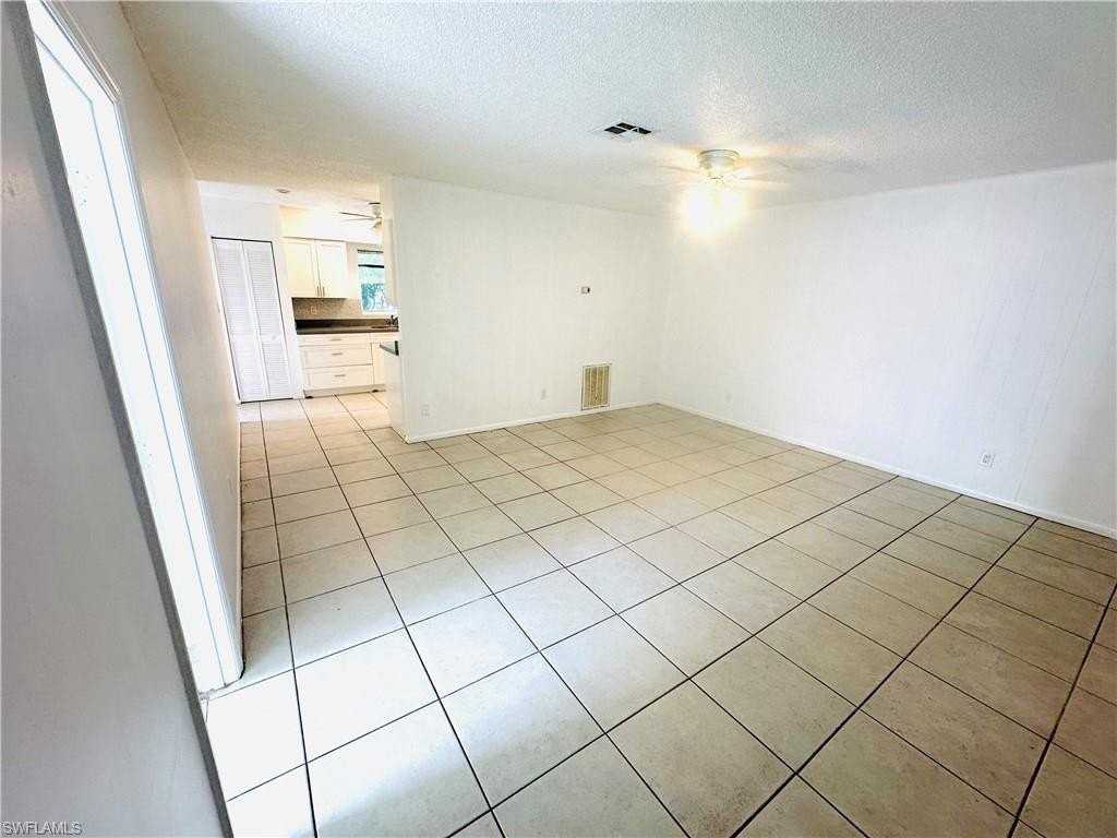 1215 S Alhambra Cir #B - Photo 3 of 14